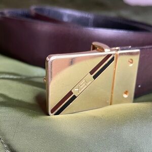 Men’s YSL - Yves Saint Laurent? Reversible Dark Brown Belt - frame Gold Buckle